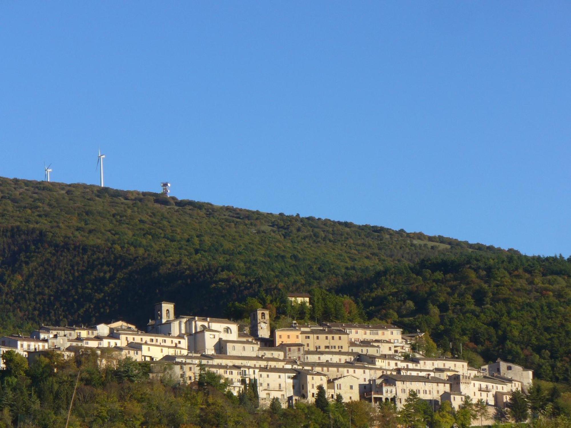 Il Risveglio Dei Sensi Villa Fossato di Vico ภายนอก รูปภาพ