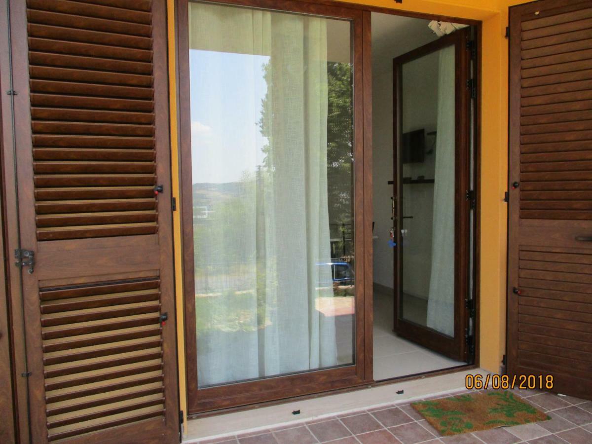 Il Risveglio Dei Sensi Villa Fossato di Vico ภายนอก รูปภาพ